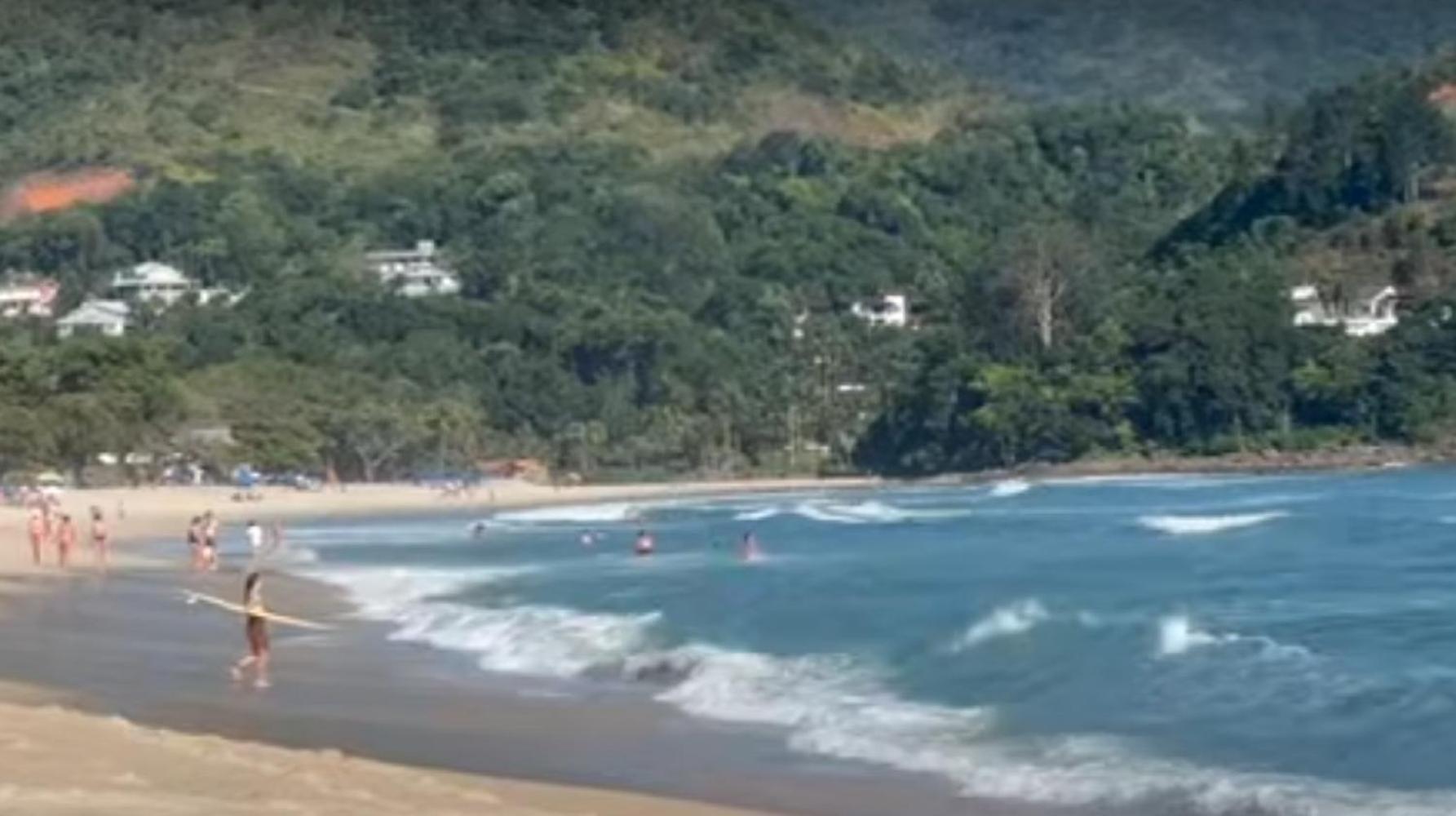 Vista Ao Mar Apartamento *
